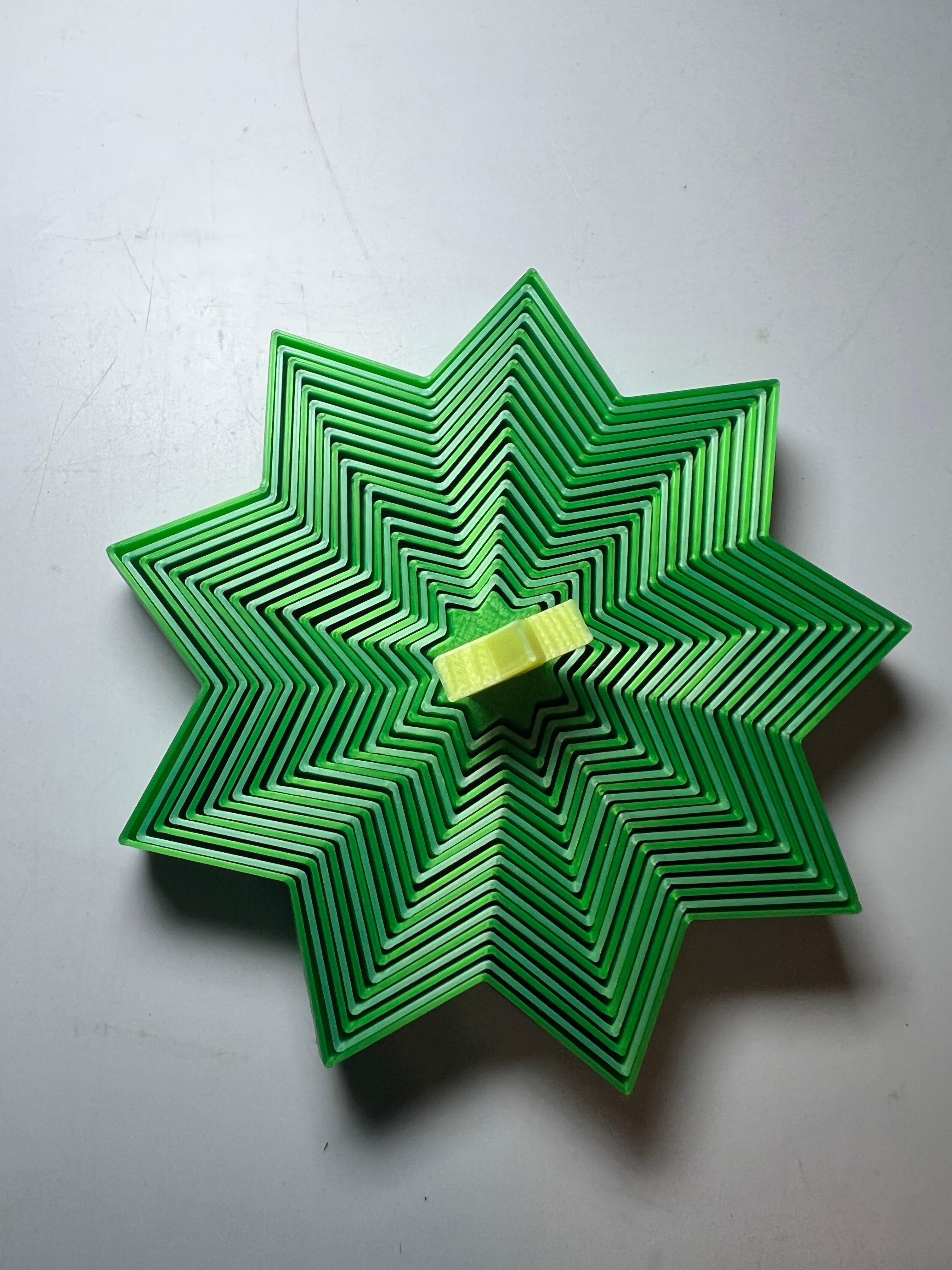 3D-Printed Stacking Christmas Tree Fidget Toy (Glow-in-the-Dark Star!)